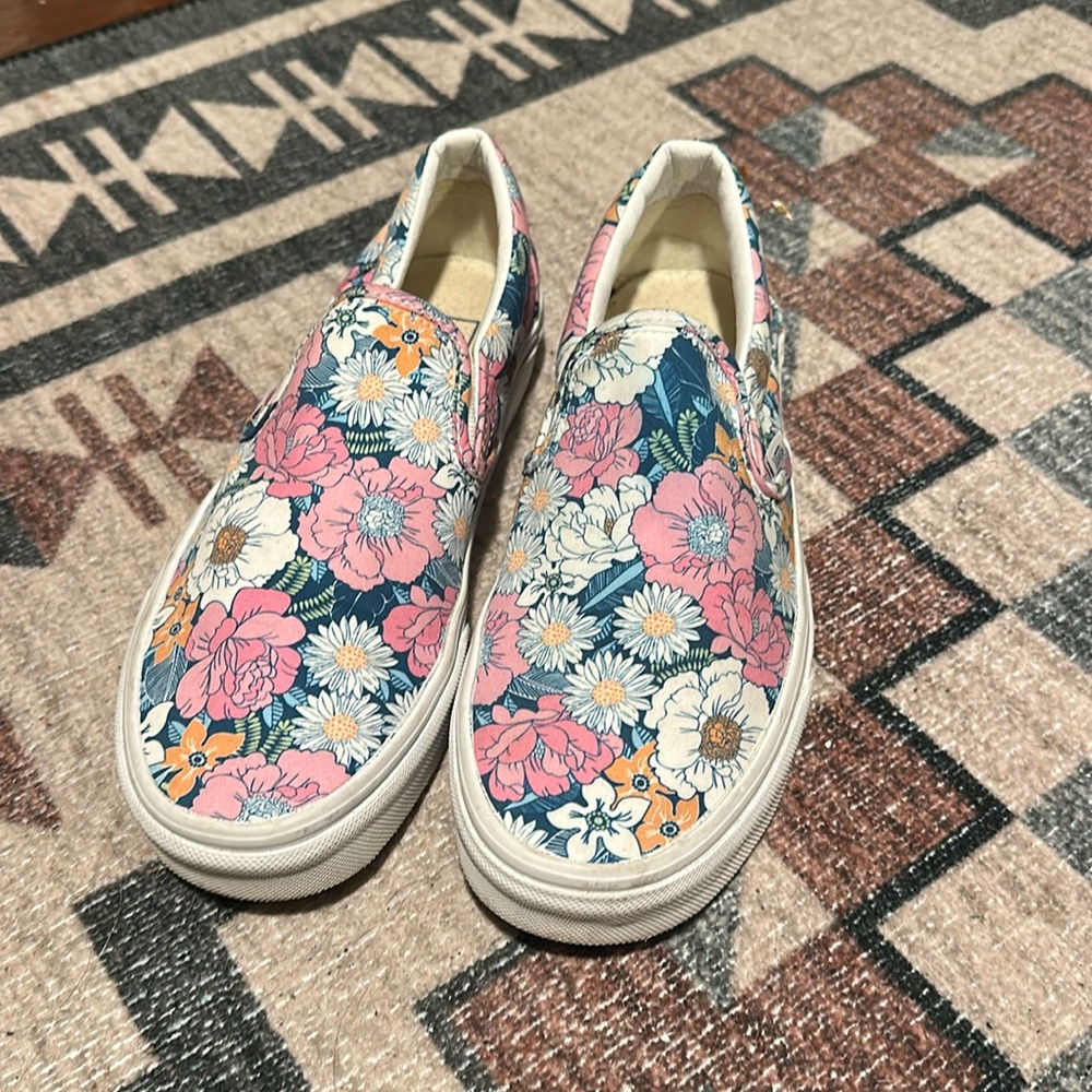 Floral vans